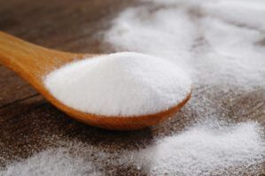 Baking soda powder can help eliminate toxins and enlarge the penis